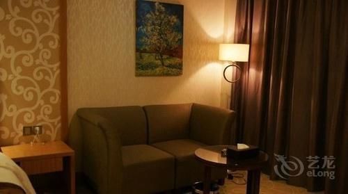 Ehrenburg Hotel Foshan Exterior photo